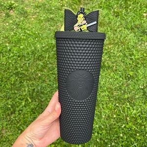 🎃🌟🖤 Starbucks Tumbler studded with Leather face horror pin bow straw topper
